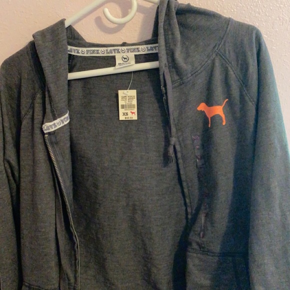 NWT grey VS Pink zip up jacket - Picture 3 of 5